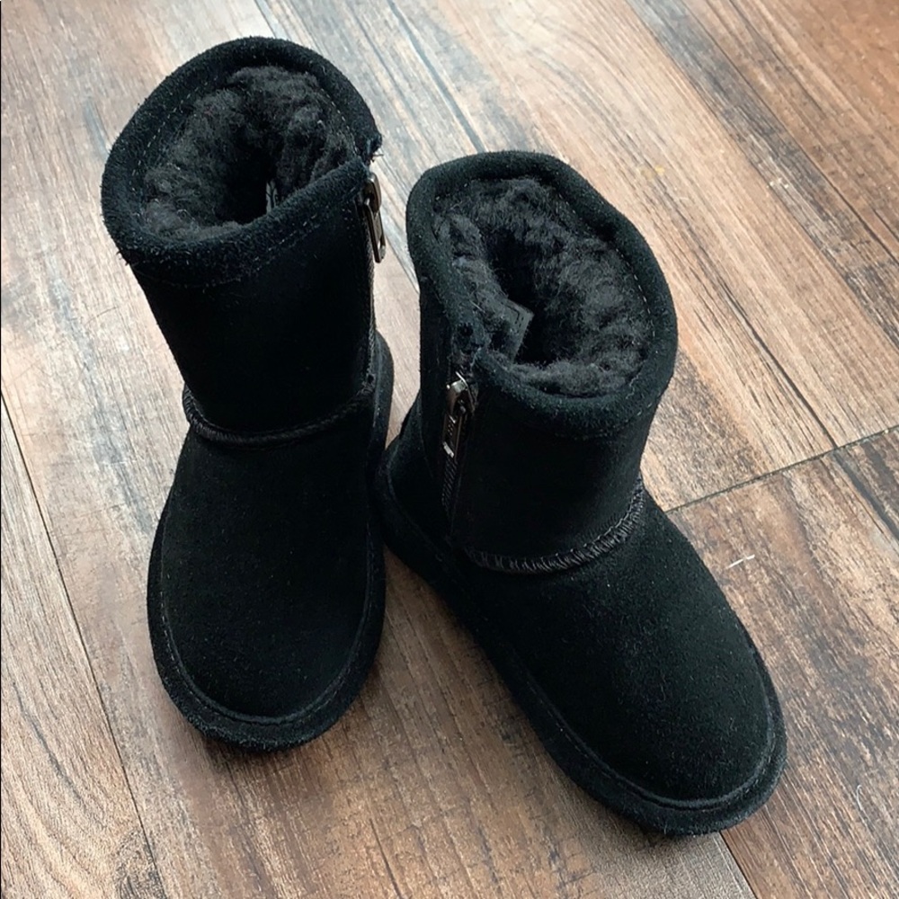 NWOT Toddler SZ 5 Black Suede Boots, ZIP Up